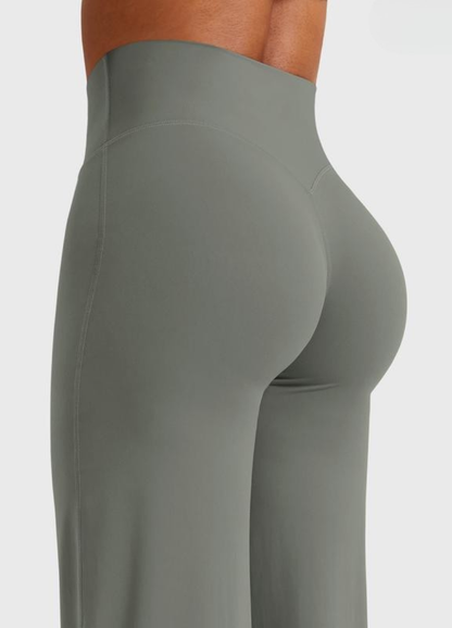 CloudForm™ Flare Pants